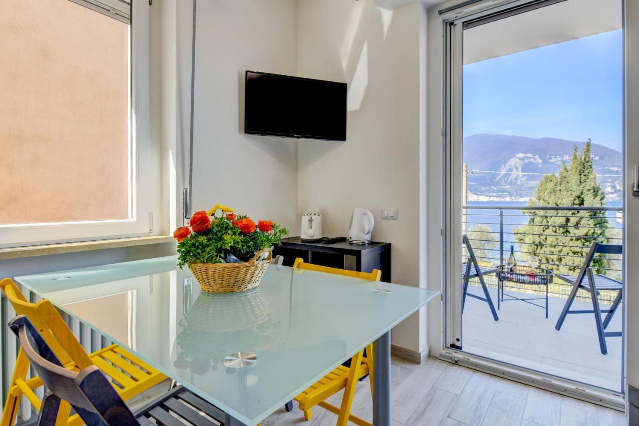 Studio Baldo - Brenzone Holiday Apartments Eksteriør bilde